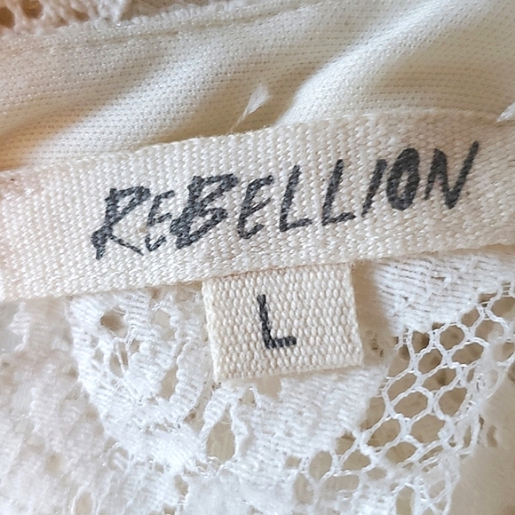 Rebellion White Lace Dress, Size Large - Picture 4 of 6